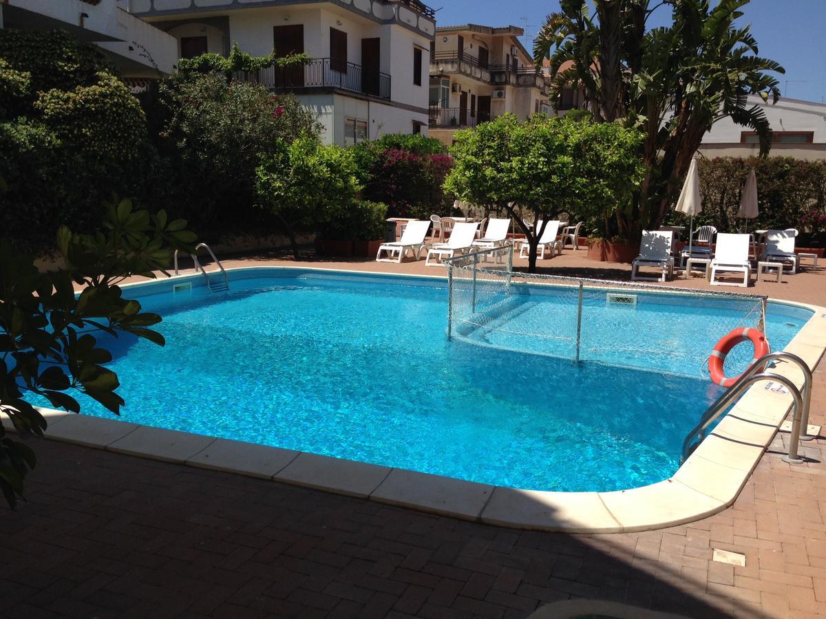 Nettuno Apart-hotel *