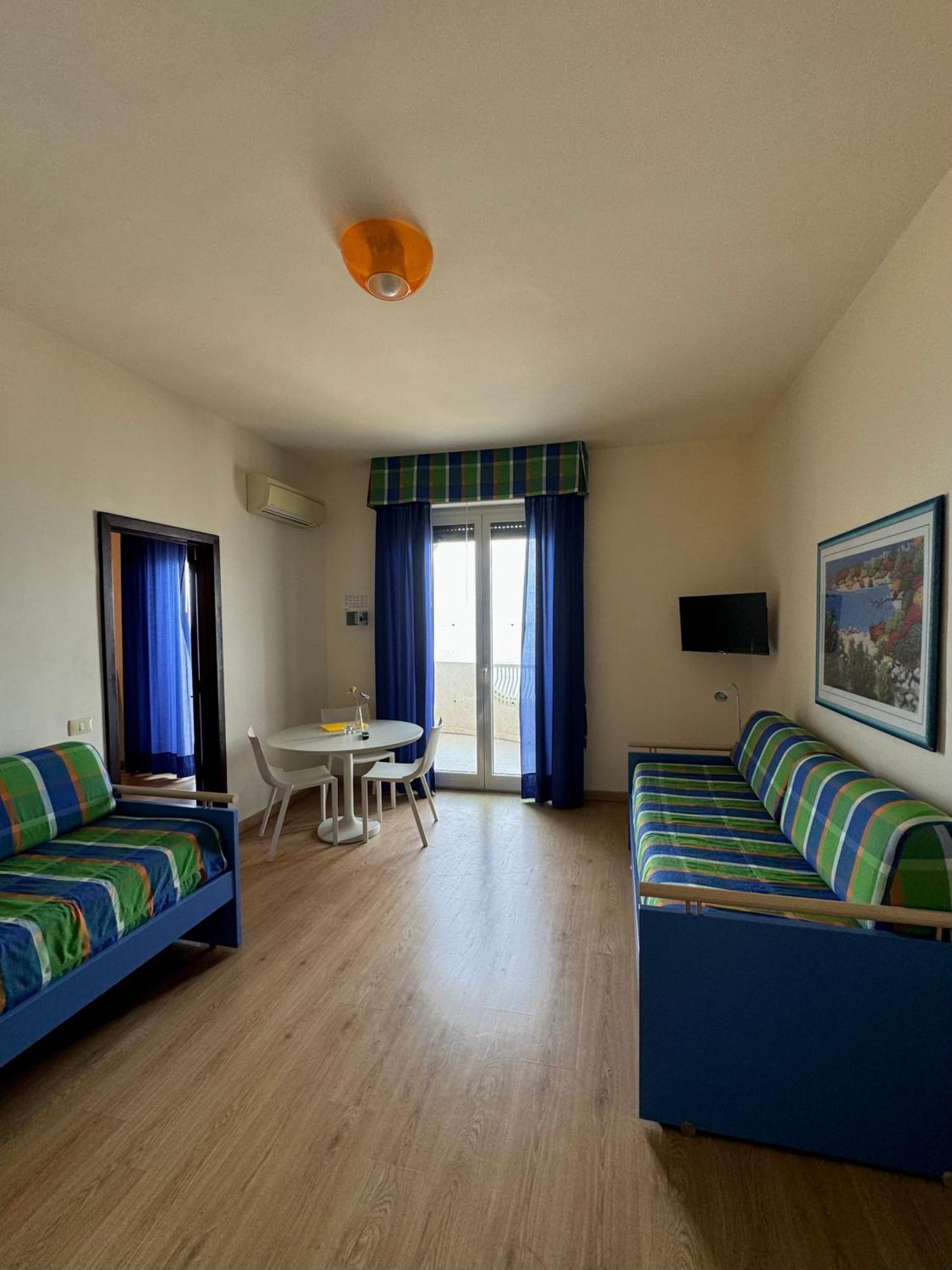 Nettuno Appart hôtel Giardini-Naxos