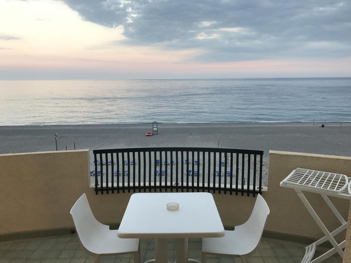 Nettuno Appart hôtel Giardini-Naxos
